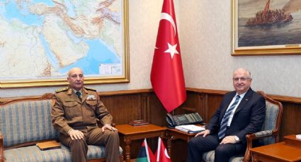 Confirman la muerte del jefe del Estado Mayor de Libia y tres líderes militares en accidente aéreo