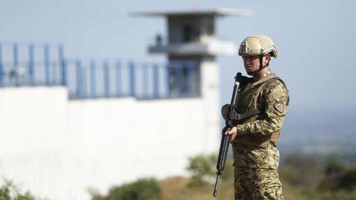 El Salvador aprueba cadena perpetua "para homicidas, violadores y terroristas"
