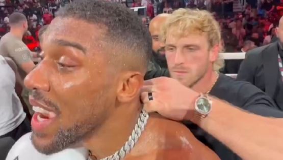 El hermano de Jake Paul intentó arrebatarle a Anthony Joshua un collar de 500 mil dólares: “Le rompió la mandíbula, quería romper su cadena”