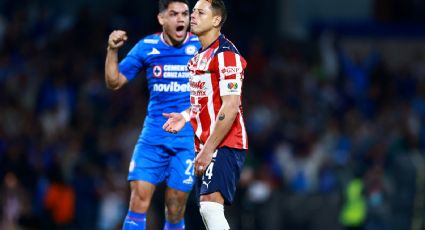 Nuevo santo celeste: Venden imagen de 'San Chicharito' a las afueras de CU, luego de su penalti fallado que dio el pase a La Máquina