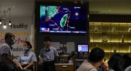 China rodea Taiwán con despliegue militar en sus aguas; Taipéi rechaza posible intervención de EU