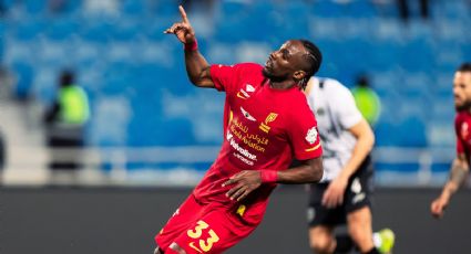 El mexicano Julián Quiñones cierra el año con gol y asistencia en Arabia Saudita