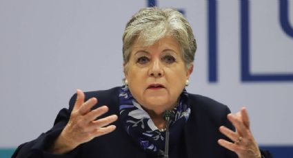 Estalla rechifla contra titular de la Semarnat tras decir que México se enorgullece de Sheinbaum