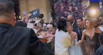 Expulsan del concierto de Lady Gaga en Australia a sujeto que se abalanzó sobre Ariana Grande en estreno de "Wicked: For Good"