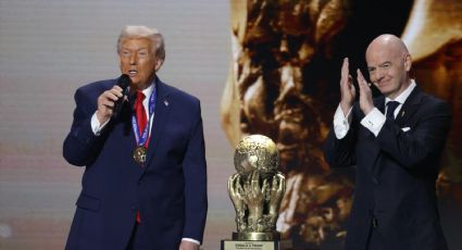 Organización de derechos humanos presenta queja contra Gianni Infantino tras otorgarle a Trump el Premio de la Paz y violar los principios de la FIFA