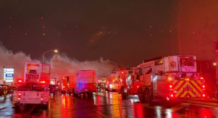 Sube a siete la cifra de muertos por caída de avioneta en Philadelphia: también murió una persona que estaba en un vehículo