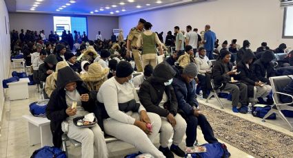 ONU pide protección para los migrantes tras hallazgo de fosas comunes con 49 cuerpos en el desierto de Libia