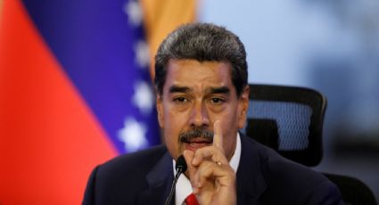 Maduro advierte que Venezuela pasará a la "etapa de lucha armada" si es agredida por Estados Unidos