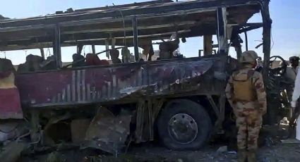 Al menos cinco policías mueren y otros 10 resultan heridos tras explosión de un coche bomba en Pakistán