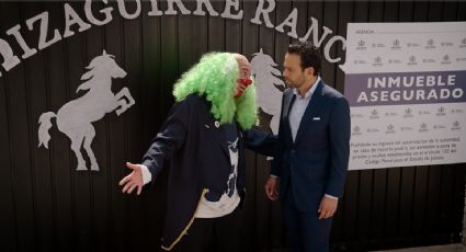 Brozo y Loret se encuentran en el oscuro sitio que se ha vuelto la tortura de la presidenta. Ahí hablan de la herencia maldita de un régimen que no tiene cura ni con caravanas millonarias de salud