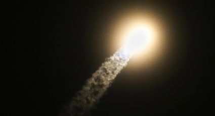 Inversionista de bitcoin compra vuelo de SpaceX para aventura espacial en los polos de la Tierra