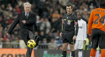 Mario Vargas Llosa, el Nobel de Literatura que soñó con ser futbolista y que derramó pasión por el balompié en sus letras