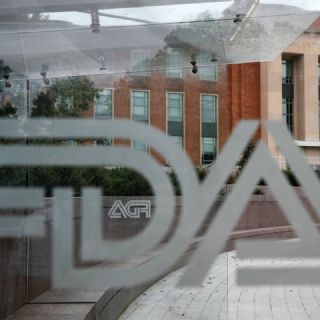 Retiran productos para el desempeño sexual tras detectar los principios activos de Viagra y Cialis