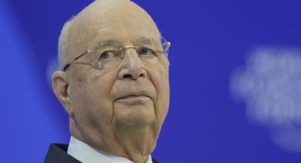 Se retira el presidente del Foro Económico Mundial; fue su fundador hace más de medio siglo