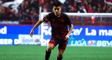 Gilberto Mora, joya mexicana de 16 años de los Xolos, aparece en un documental oficial sobre el scouteo del Ajax