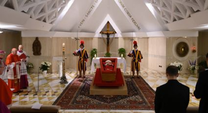 Trasladan el féretro del papa Francisco a la Basílica de San Pedro
