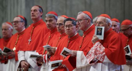 Cardenales, los primeros en visitar la tumba del papa Francisco en Santa María la Mayor; rezarán tras un recorrido por el centro de Roma