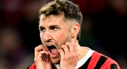 El Milan del mexicano Santiago Giménez, quien entró como relevo, pierde la Final de la Copa Italia al caer ante Bolonia