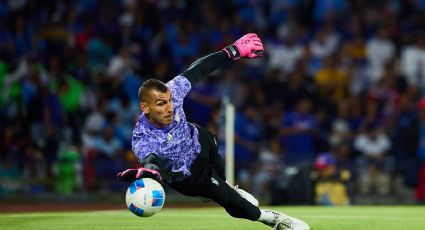 Nahuel Guzmán, portero de Tigres, explota contra los recogebalones tras la derrota ante Cruz Azul: “Los ponen ahí para fastidiar”