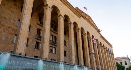 Ley para registrar agentes extranjeros de Georgia la aleja de la UE, afirma jefa de la diplomacia europea