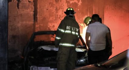 Explota camioneta en bar de Zacatecas; fiscal descarta bomba o agresión contra propietarios del inmueble