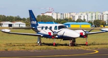 Guardia Costera busca a seis pasajeros de una avioneta que se estrelló en California