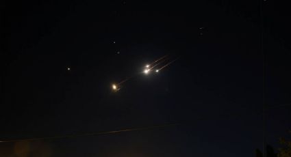 Misil iraní de racimo impacta edificio cerca del aeropuerto de Tel Aviv