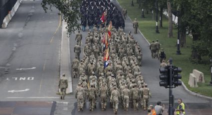 Ejército de EU adelanta su desfile ante Trump en Washington por amenaza de lluvia