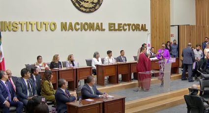INE entrega la constancia de mayoría a los próximos ministros de la Suprema Corte