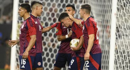 Del ridículo al éxtasis: Costa Rica, dirigida por el 'Piojo' Herrera, gana dramáticamente en su debut de Copa Oro