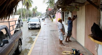 Activan alerta roja en Oaxaca y Guerrero por huracán "Erick"; podría intensificarse a categoría 4