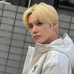 Idol de K-Pop asegura que la agencia lo expulsó de "The Boyz" por rumores de prensa falsos