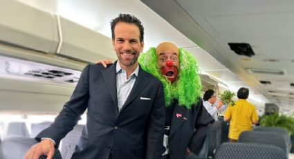 Brozo y Loret toman un vuelo comercial a Canadá para confirmar que después de la farsa electoral, la militarización y el embate censurador, México ha dejado de ser una República