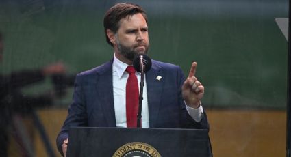 “Trump apretó un botón rojo y dijo que era el nuclear, pero le trajeron un refresco”: JD Vance relata broma en el Despacho Oval