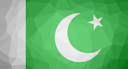 Atentado con coche bomba en Pakistán deja 13 soldados muertos y al menos 24 heridos