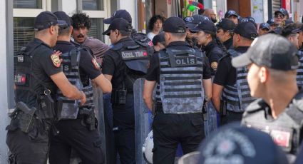 Detienen a 50 personas, entre ellos a tres periodistas, durante Marcha del Orgullo de Estambul