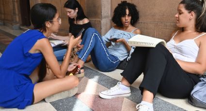Estudiantes universitarios protestan en Cuba contra el aumento a las tarifas de internet