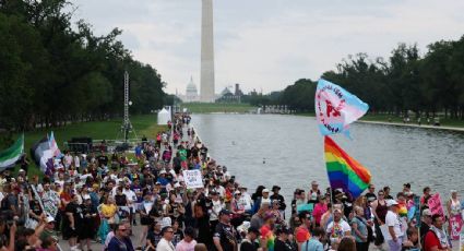 "Las personas LGBT+ están bajo asedio": manifestación del Orgullo en Washington reclama políticas de Trump