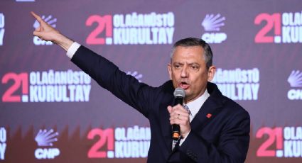 Detienen a 120 funcionarios del partido opositor de Turquía por presunta corrupción; incluyen a exalcalde