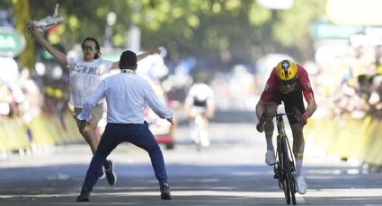 Manifestante pro-palestino se mete en el recorrido del Tour de Francia para protestar contra un equipo israelí