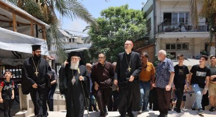 Líderes cristianos visitan Gaza en solidaridad con las víctimas del ataque a iglesia