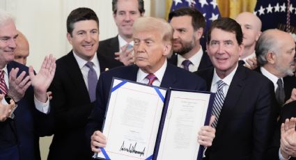 Trump firma nueva Ley Genius, primera regulación para un tipo de criptomoneda