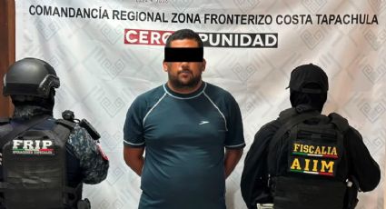 Detienen a maestro por hostigamiento y acoso sexual tras denuncia de una alumna durante evento escolar