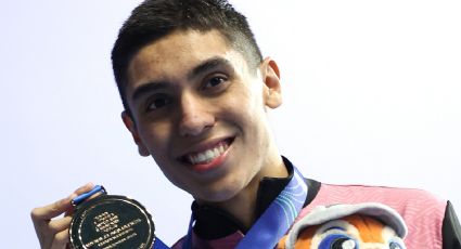 ¡Primera medalla para México! El nadador artístico Diego Villalobos conquista bronce en el Mundial de Deportes Acuáticos en Singapur