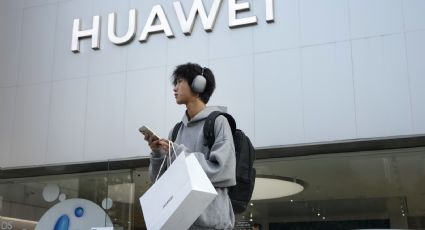 Huawei debe enfrentar cargos por robo de tecnología y crimen organizado, determina jueza de EU