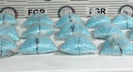 Detienen en carretera de Sonora a dos sujetos con 2 mil pastillas de fentanilo