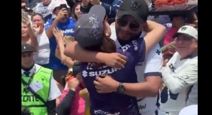 ¡Retumbará un "Goya, goya" en el altar! Pareja de aficionados de Pumas se comprometen en pleno partido de su equipo en CU