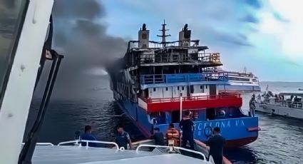 Incendio en ferry de pasajeros en Indonesia deja tres muertos y rescatan a más de 500 personas de altamar