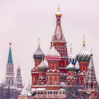 Se observan "cuatro lunas" en Rusia por una ilusión óptica ante las bajas temperaturas