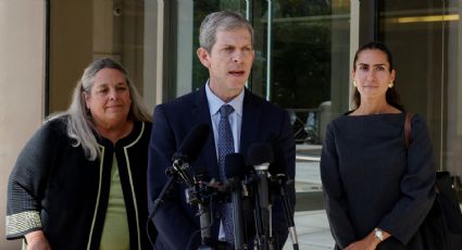 Ghislaine Maxwell no obtiene acuerdo con la fiscalía de EU; Trump admite que podría indultarla